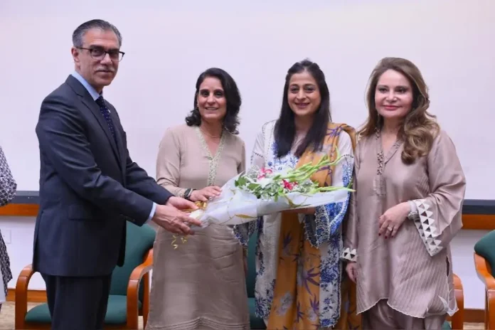 0 (55) Pakistan Nurses