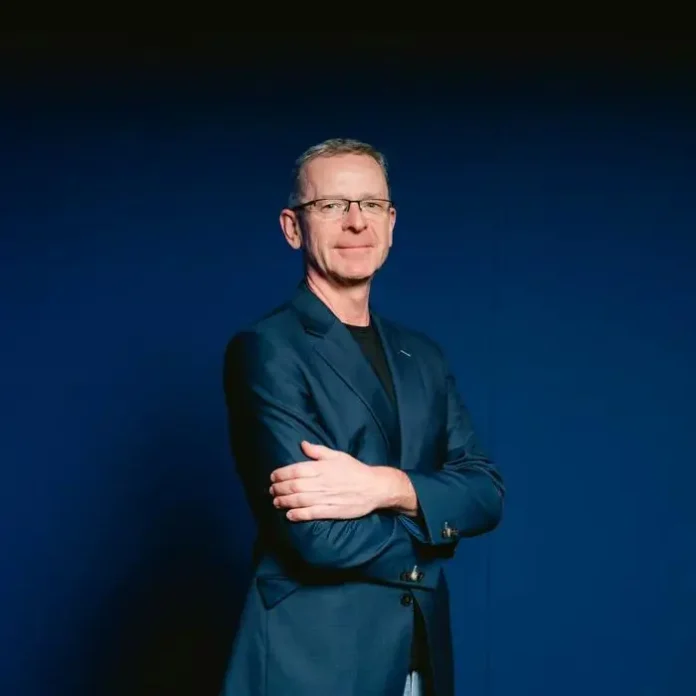 kevin-exec-photo-2-1852862ead7b0218c10f5f97da8cfcc952aef0 Pakistan